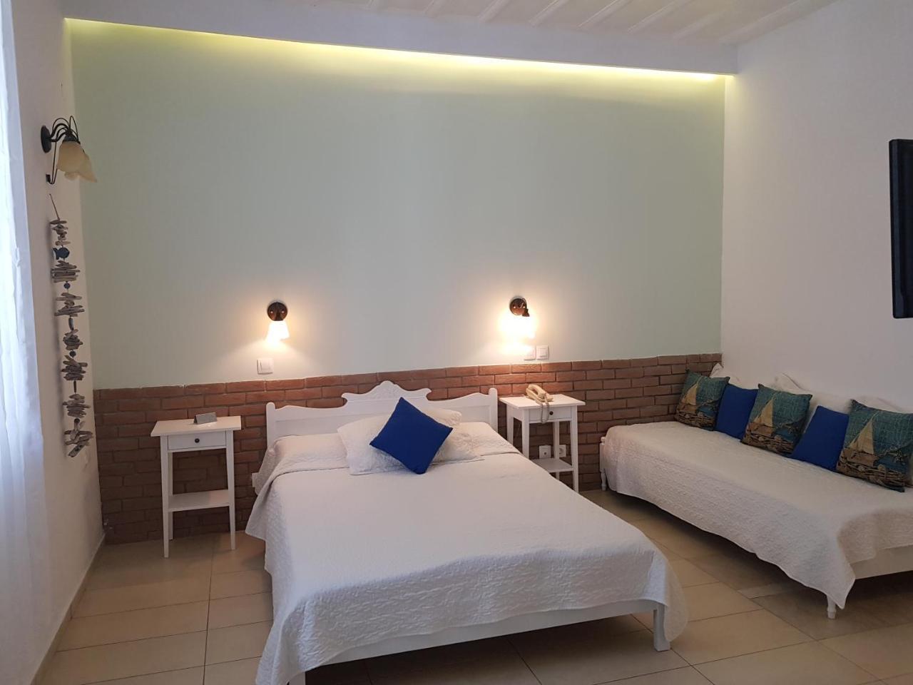 Ippokampos Hotel Хидра Екстериор снимка